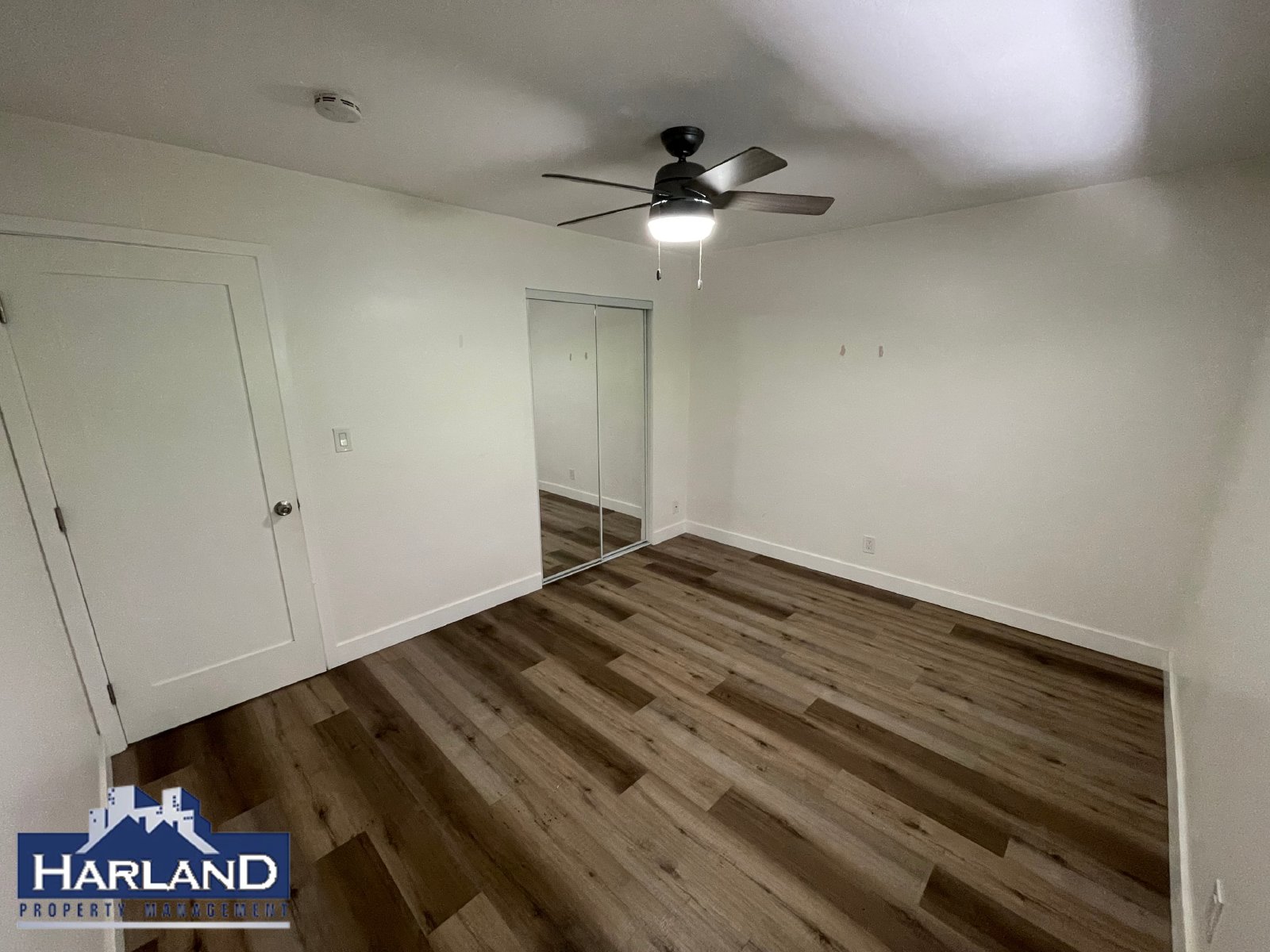 2250-2254 Garnet Avenue - 2252.5 property image