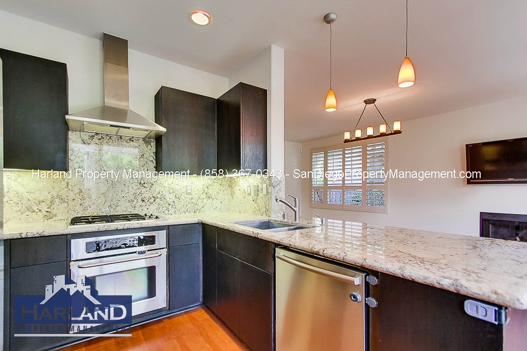 5540 Renaissance Ave. #3 property image