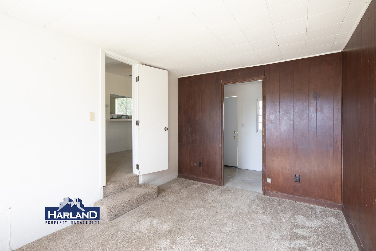 2112 Thomas Ave property image