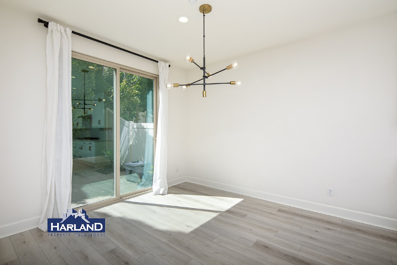 3024 Estero Rd property image