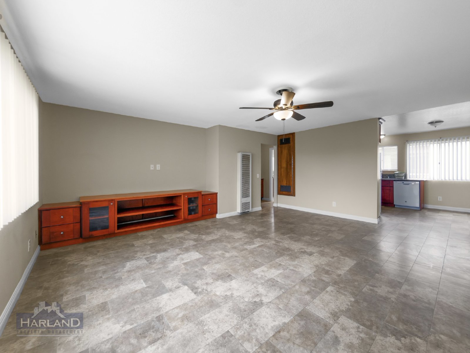 393 Oak Avenue Unit C-1 property image