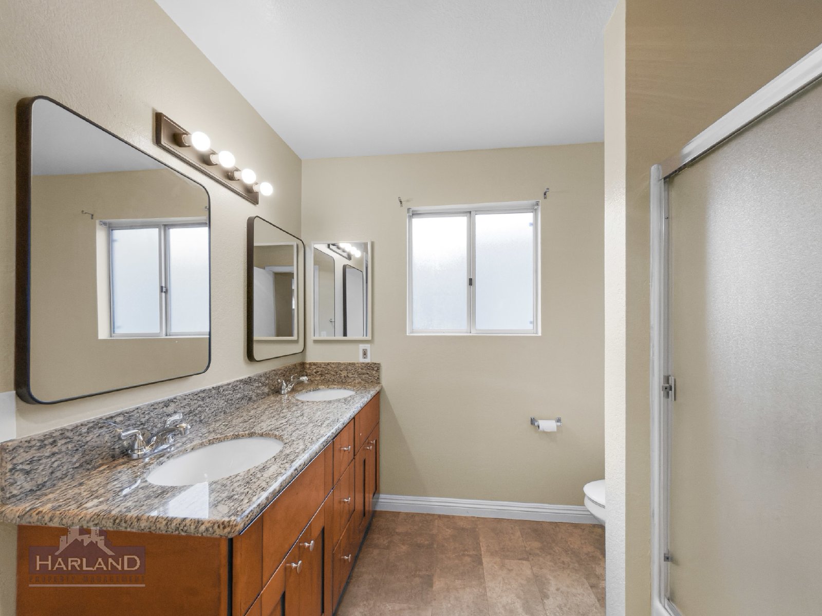 393 Oak Avenue Unit C-1 property image