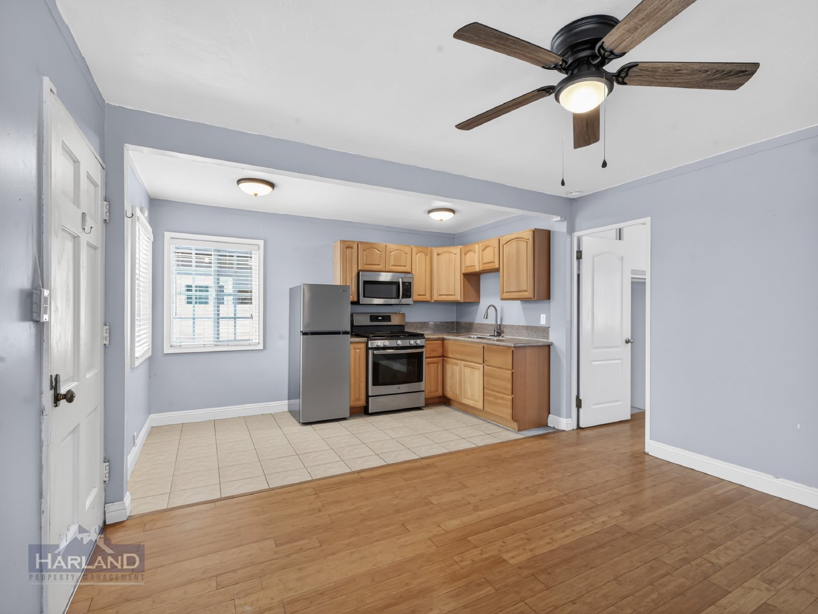 4190 Estrella Ave property image