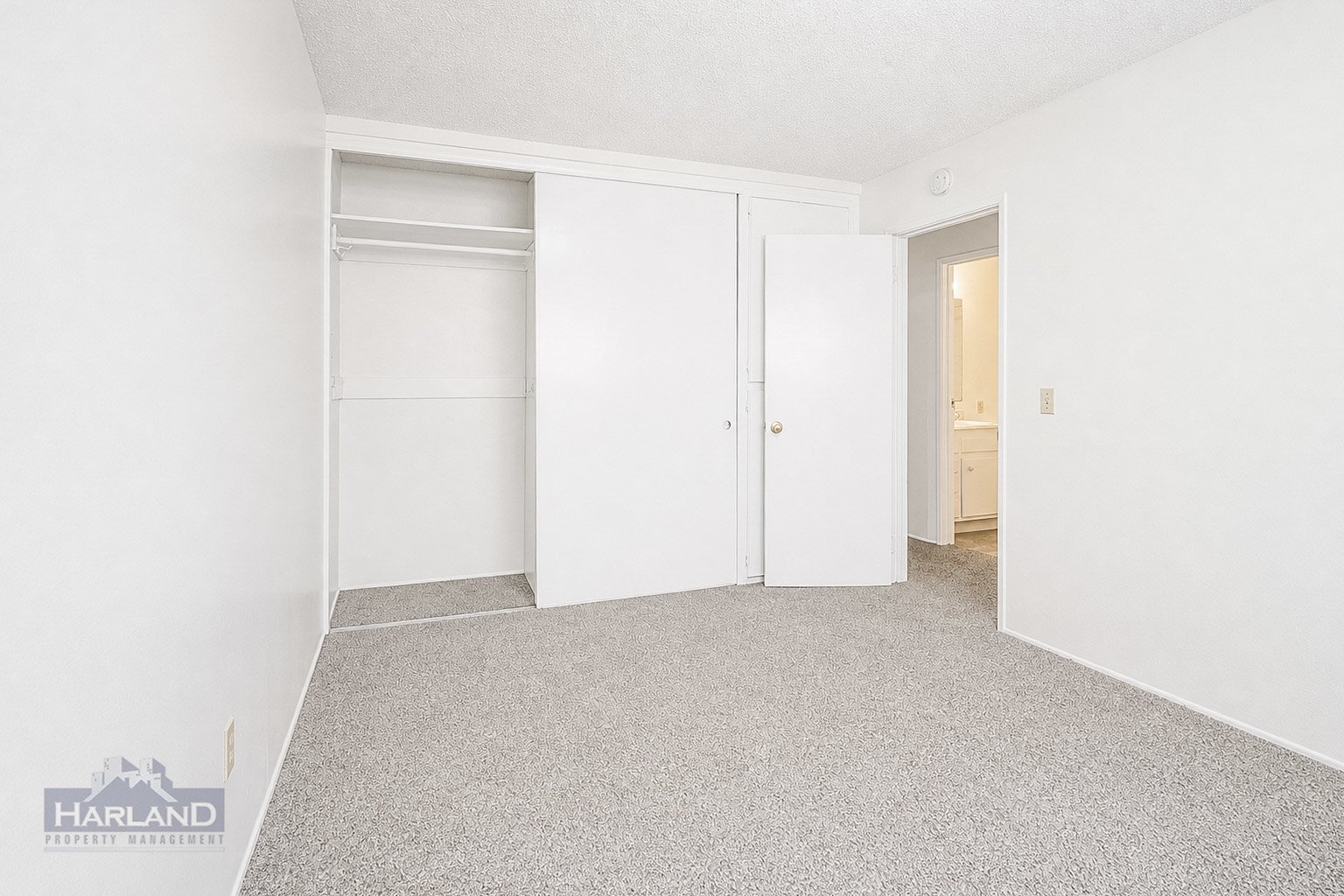 2128 Thomas Avenue - 1 property image