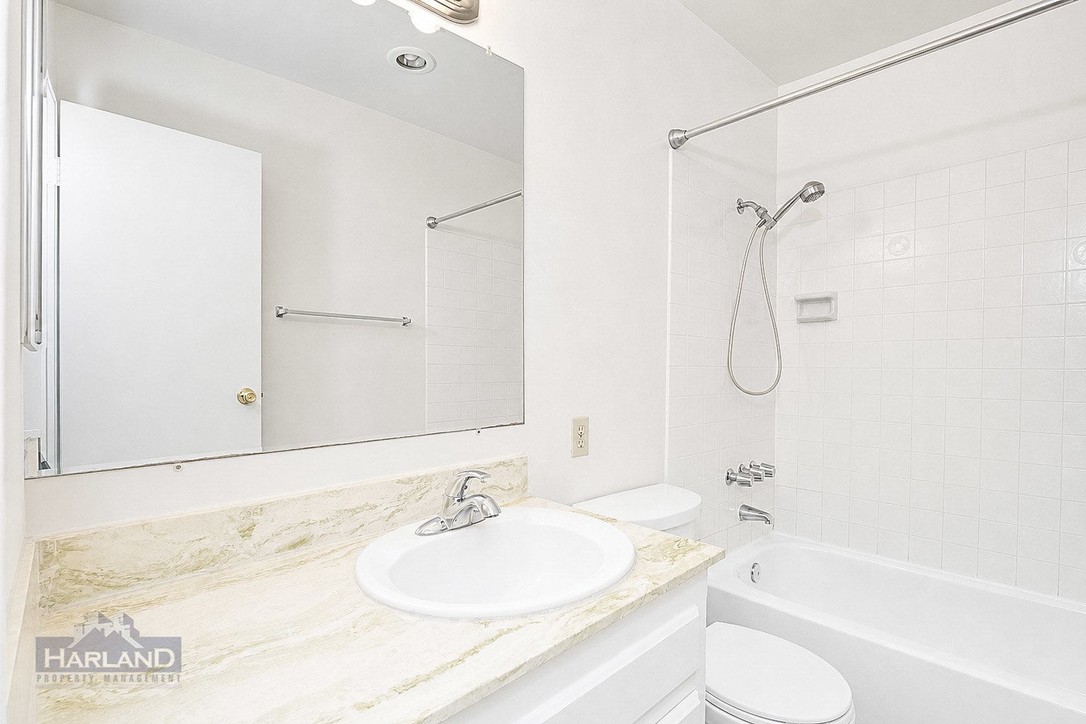 2128 Thomas Avenue - 1 property image