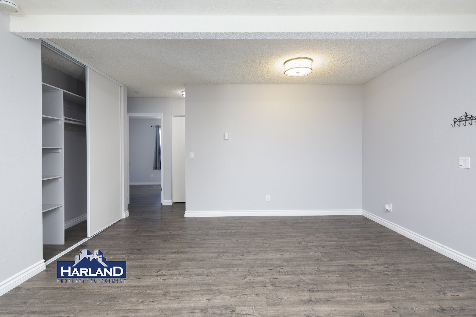 8332 Regents Road - 3A property image
