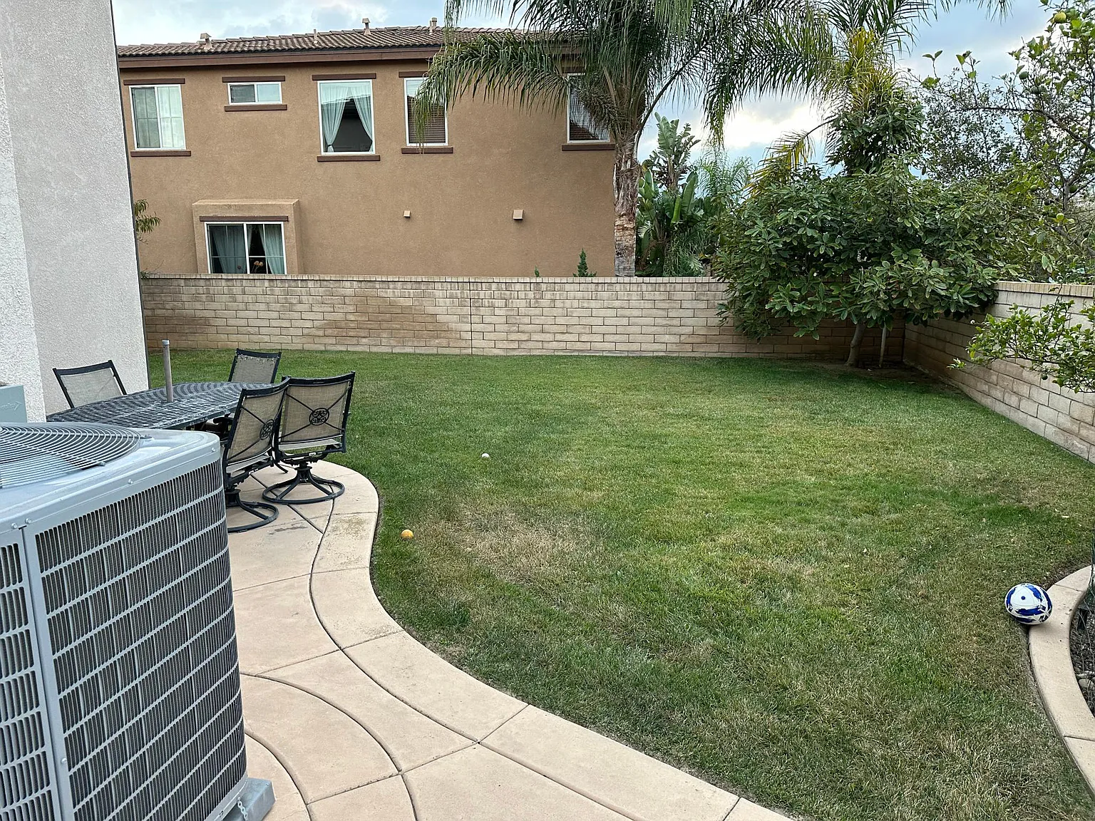 11320 Laurelcrest Dr property image