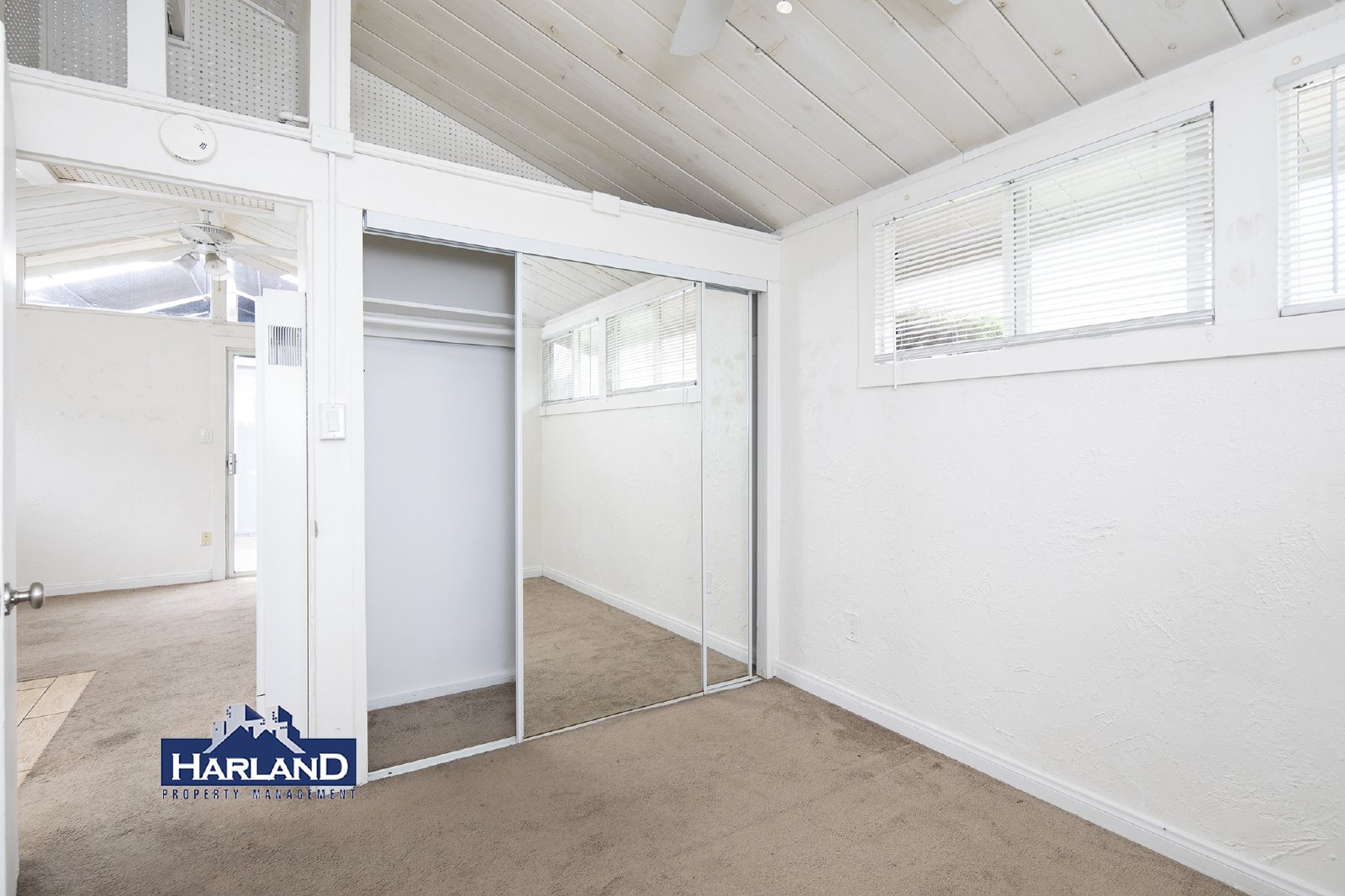 6250-6264.5 Stanley Avenue - 6258 property image