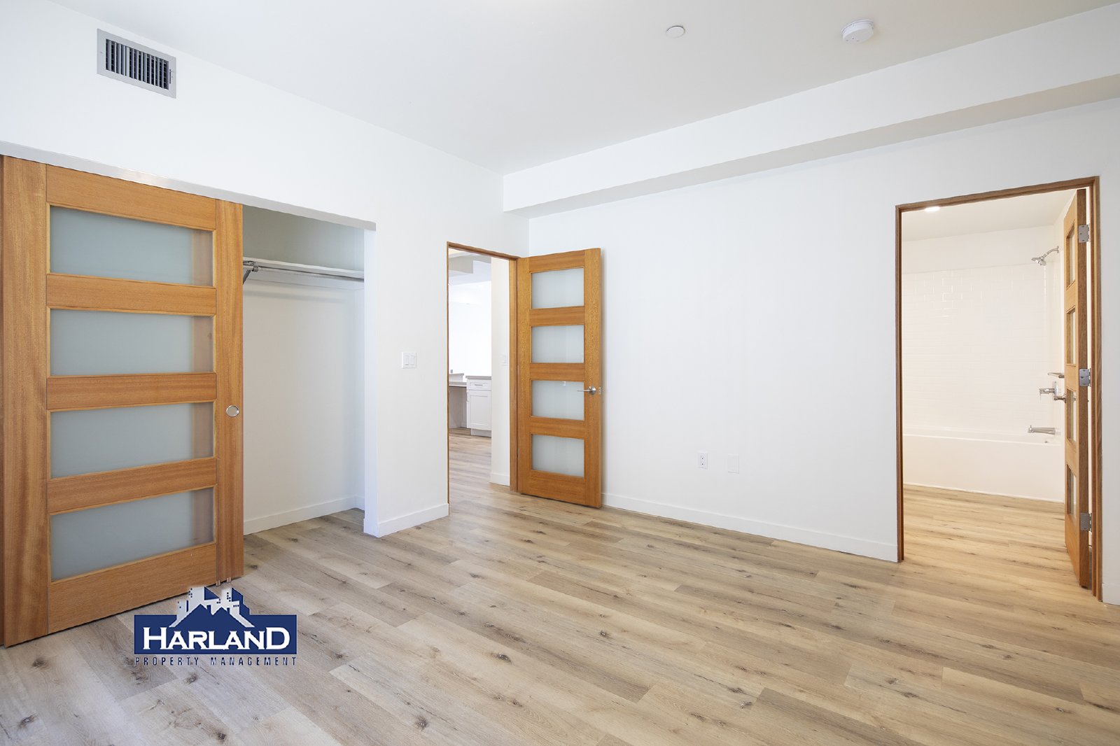 3333 Reynard Way - 3 property image