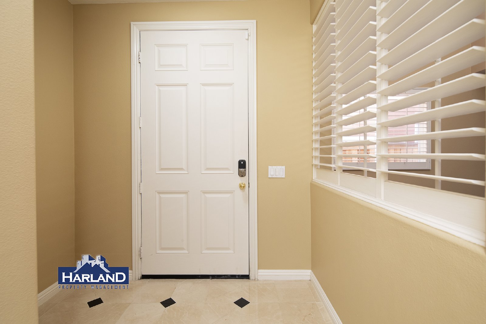 10569 Corte Jardin Del Mar property image