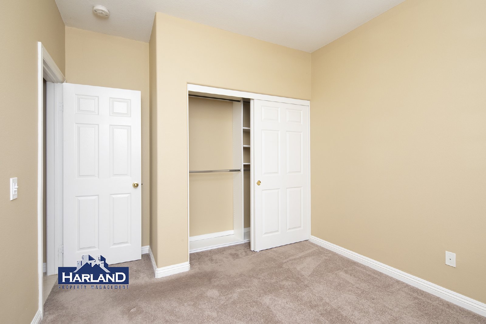 10569 Corte Jardin Del Mar property image