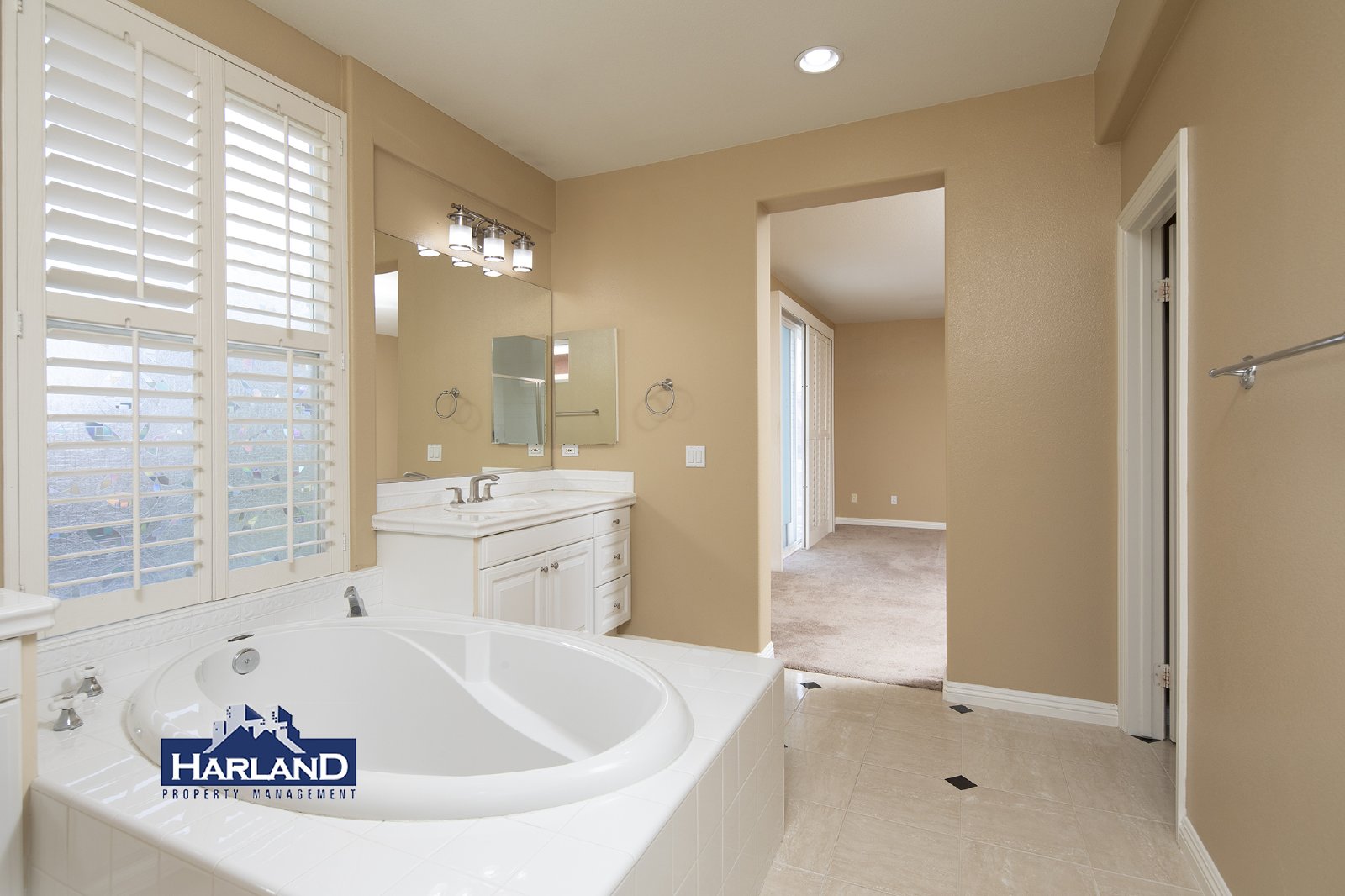 10569 Corte Jardin Del Mar property image