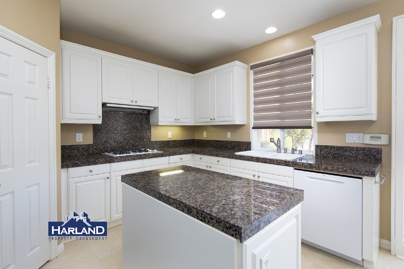 10569 Corte Jardin Del Mar property image