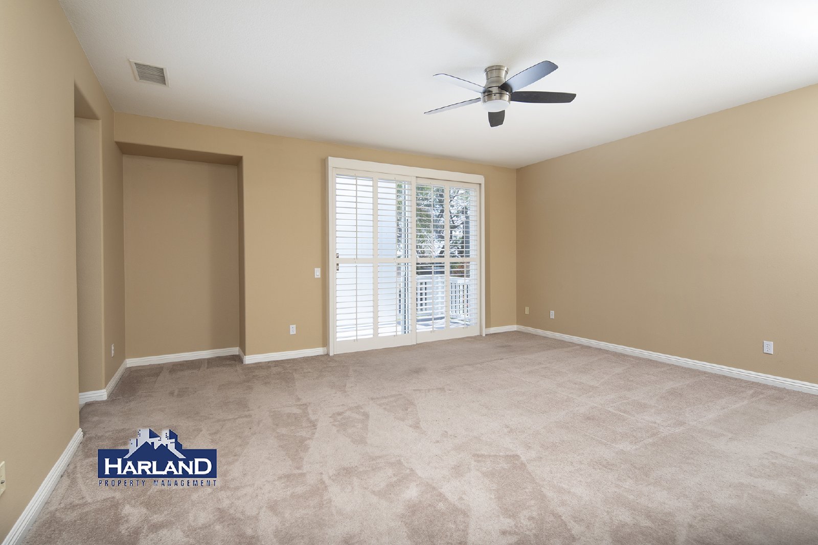 10569 Corte Jardin Del Mar property image