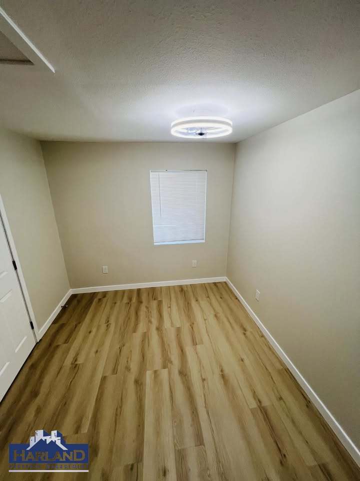 3845-3851 Menlo Avenue - 3849 property image