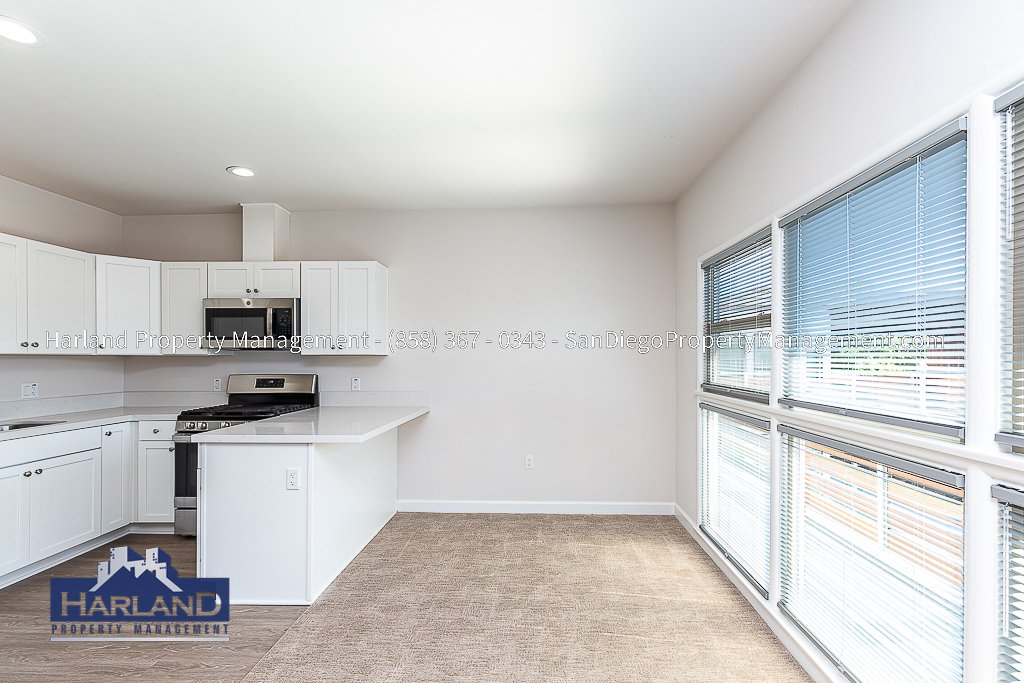 1012 A Avenue #1018B property image
