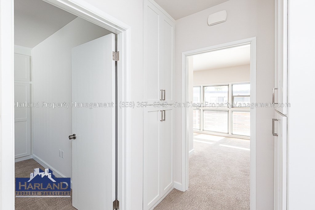 1012 A Avenue #1018B property image